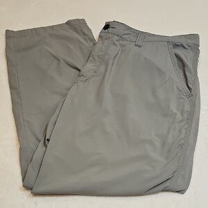 Columbia Men's Gray Cargo Pants 42W x 32L